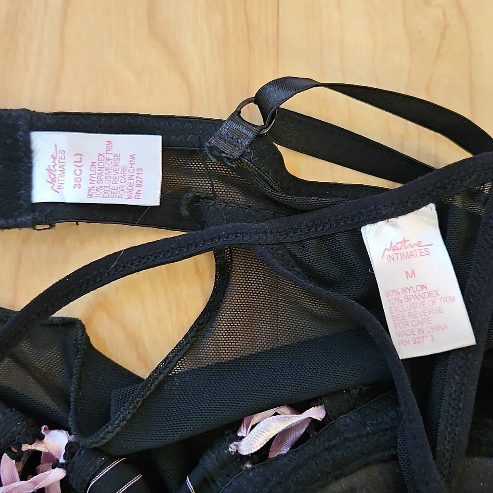 Native Intimates 2-piece Matching Black and Pink Chemise (36C) & Thong (M) - Picture 4 of 12